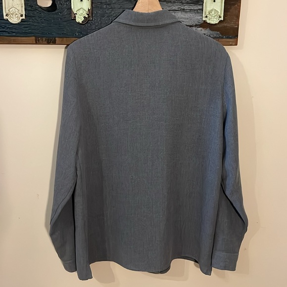 2/$30 NY & Co New York and Company Grey Blouse Size Large - Picture 12 of 14